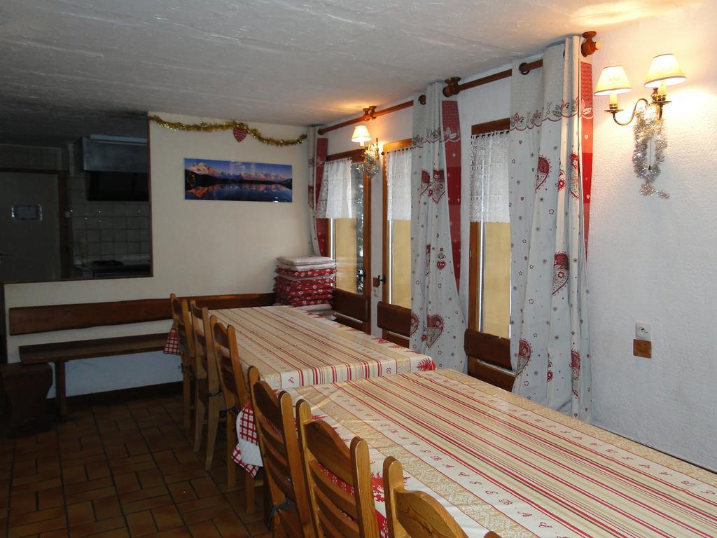 Gite Des Moulins Samoëns Exterior foto